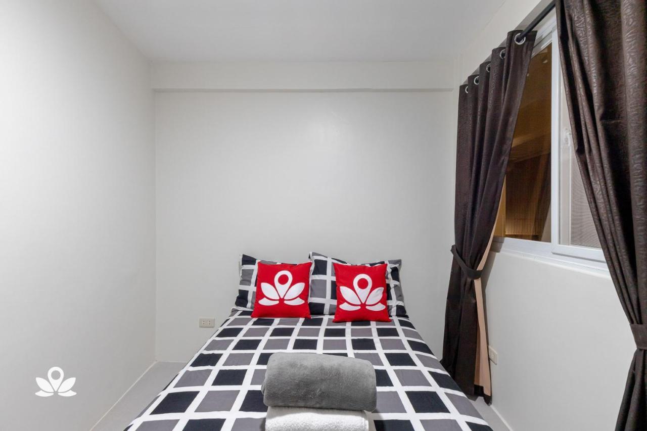 Happy Grey Hotel Виган Экстерьер фото