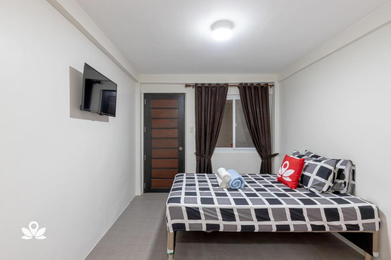 Happy Grey Hotel Виган Экстерьер фото