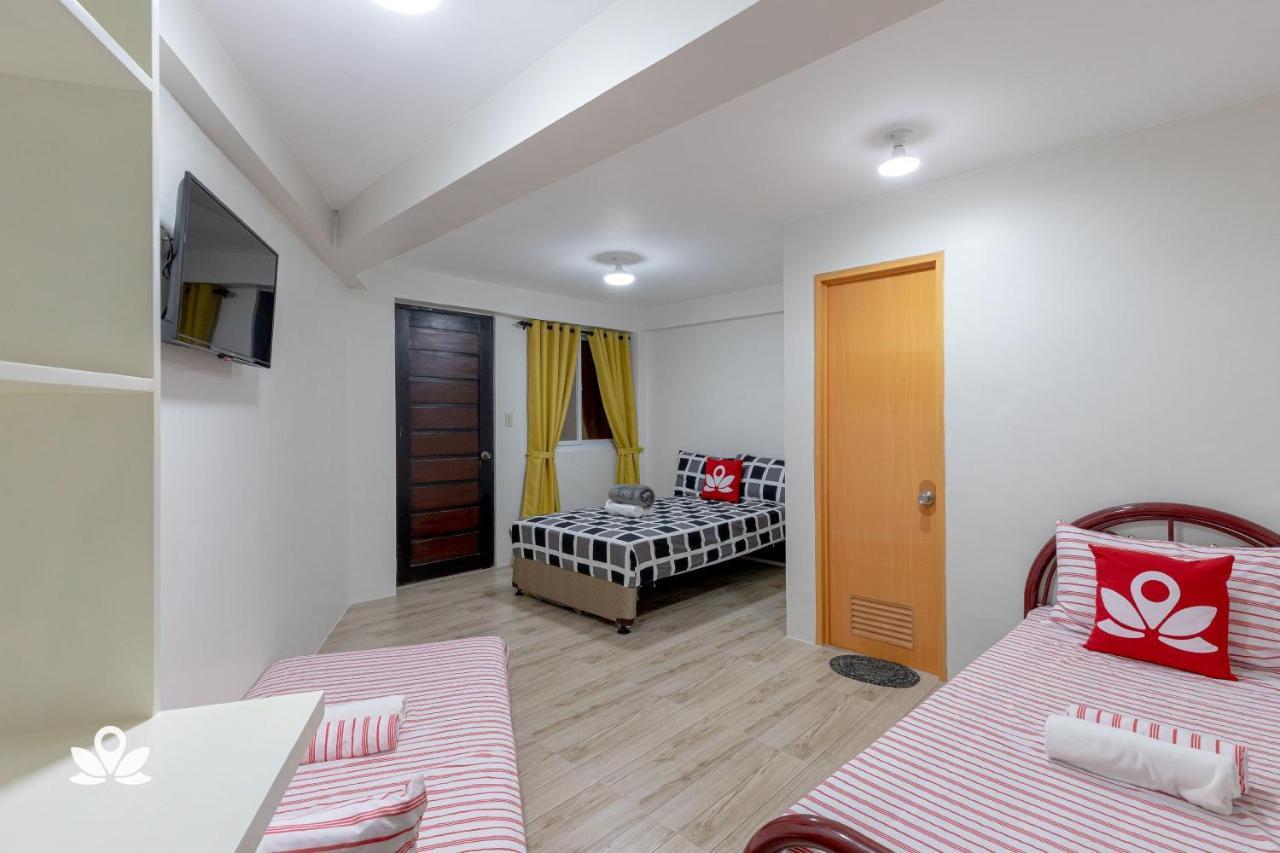 Happy Grey Hotel Виган Экстерьер фото
